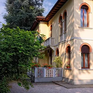 3* לינה וארוחת בוקר Casa Gardenia Venice - Atika & Atif